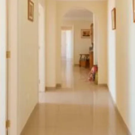 Avenida * פוארטו דה סנטיאגו